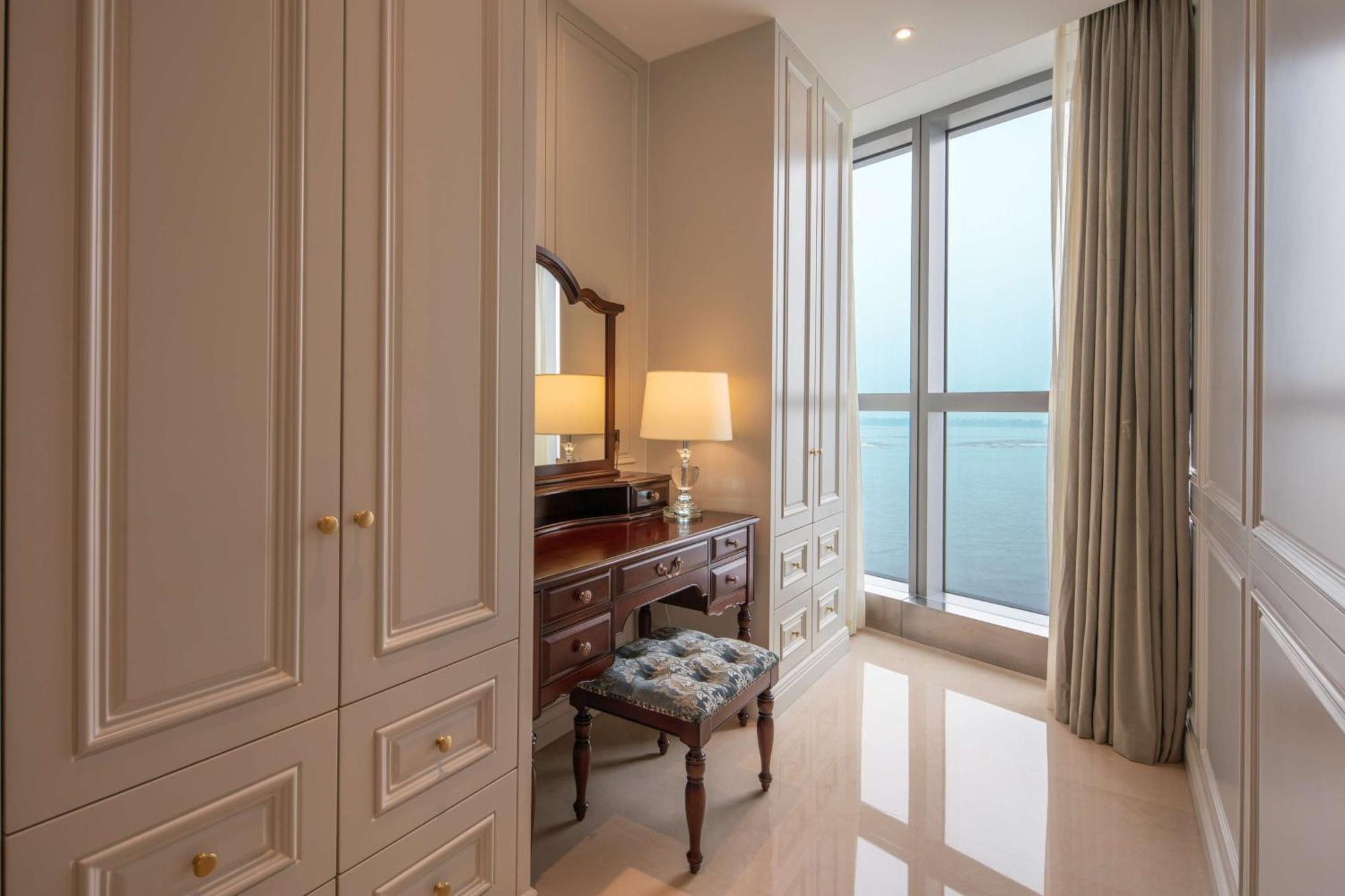 Hilton Brazzaville Les Tours Jumelles Hotel & Residences Dış mekan fotoğraf