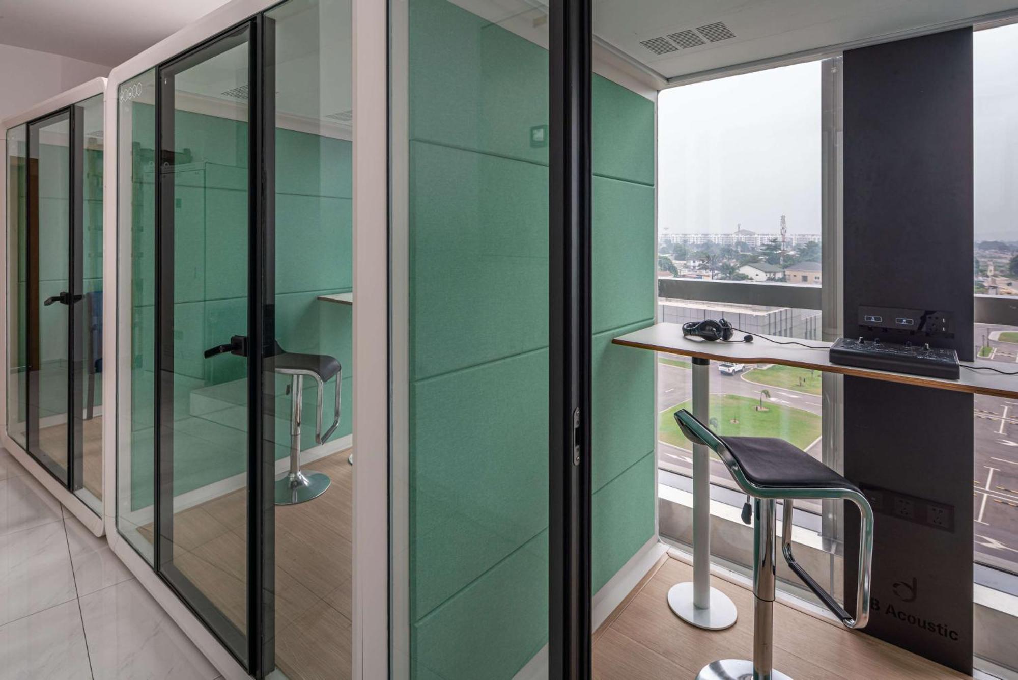 Hilton Brazzaville Les Tours Jumelles Hotel & Residences Dış mekan fotoğraf